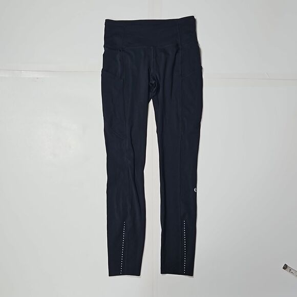 Lululemon Fast and Free 7/8 Tight ll Nulux 25" size 4 - Picture 4 of 9